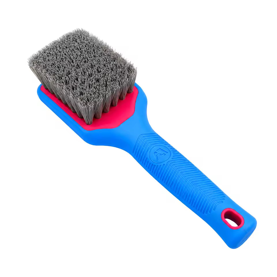SP Tire Scrub Brush | Pink/Blue