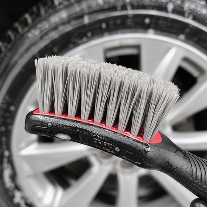 SP Tire Scrub Brush | Red/Black